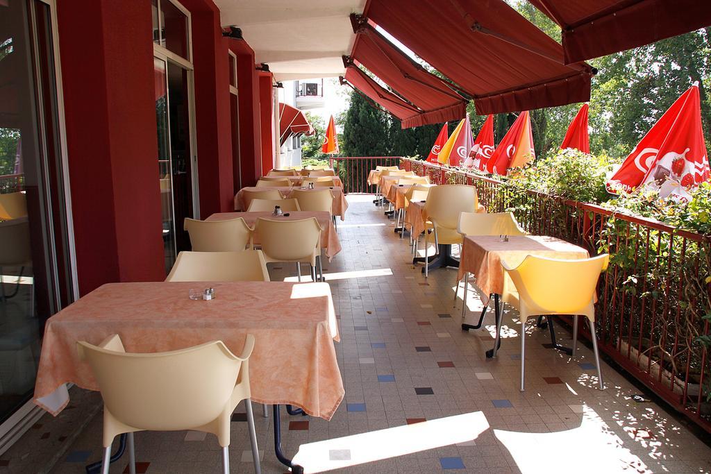 Logis Hotels - Hotel Et Restaurant Le Relais Des Garrigues Grisolles  Bilik gambar